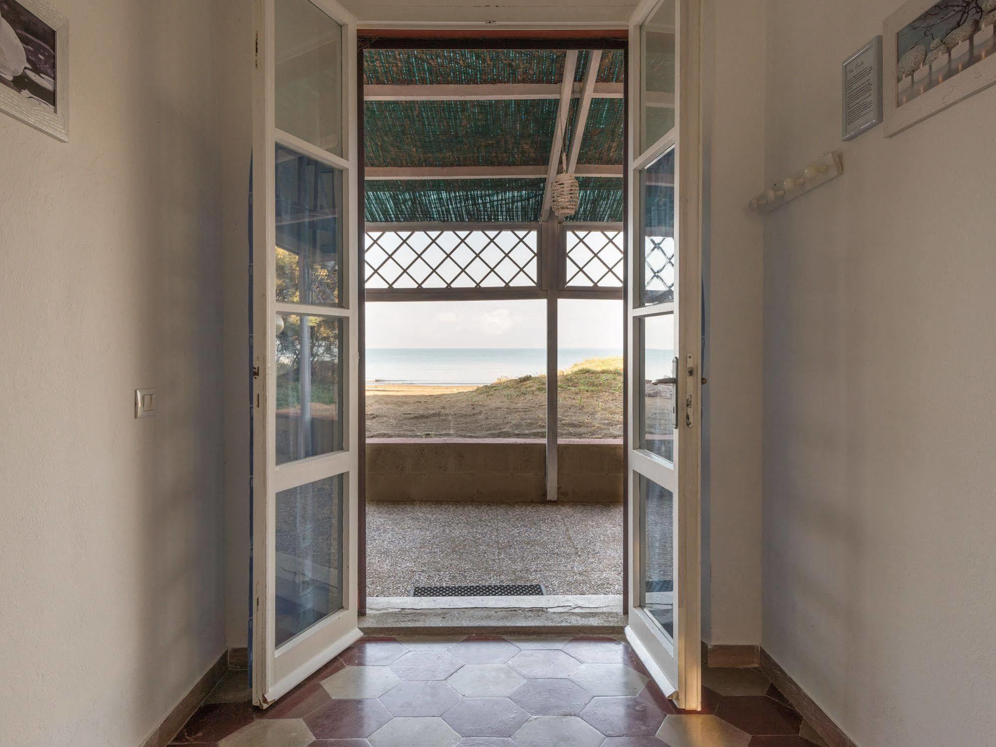 Villa Emilia Marina di Castagneto Carducci Bagian luar foto