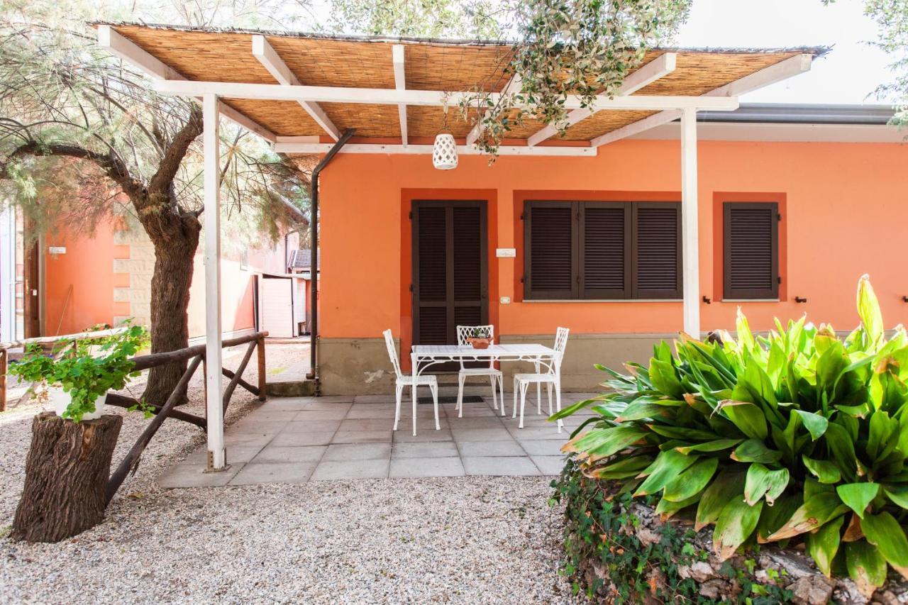 Villa Emilia Marina di Castagneto Carducci Bagian luar foto